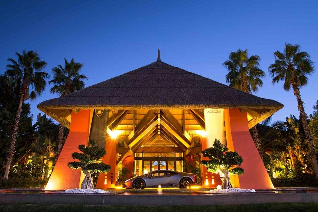 Asia Gardens Hotel & Thai Spa, A Royal Hideaway Hotel Finestrat Εξωτερικό φωτογραφία The entrance of the resort