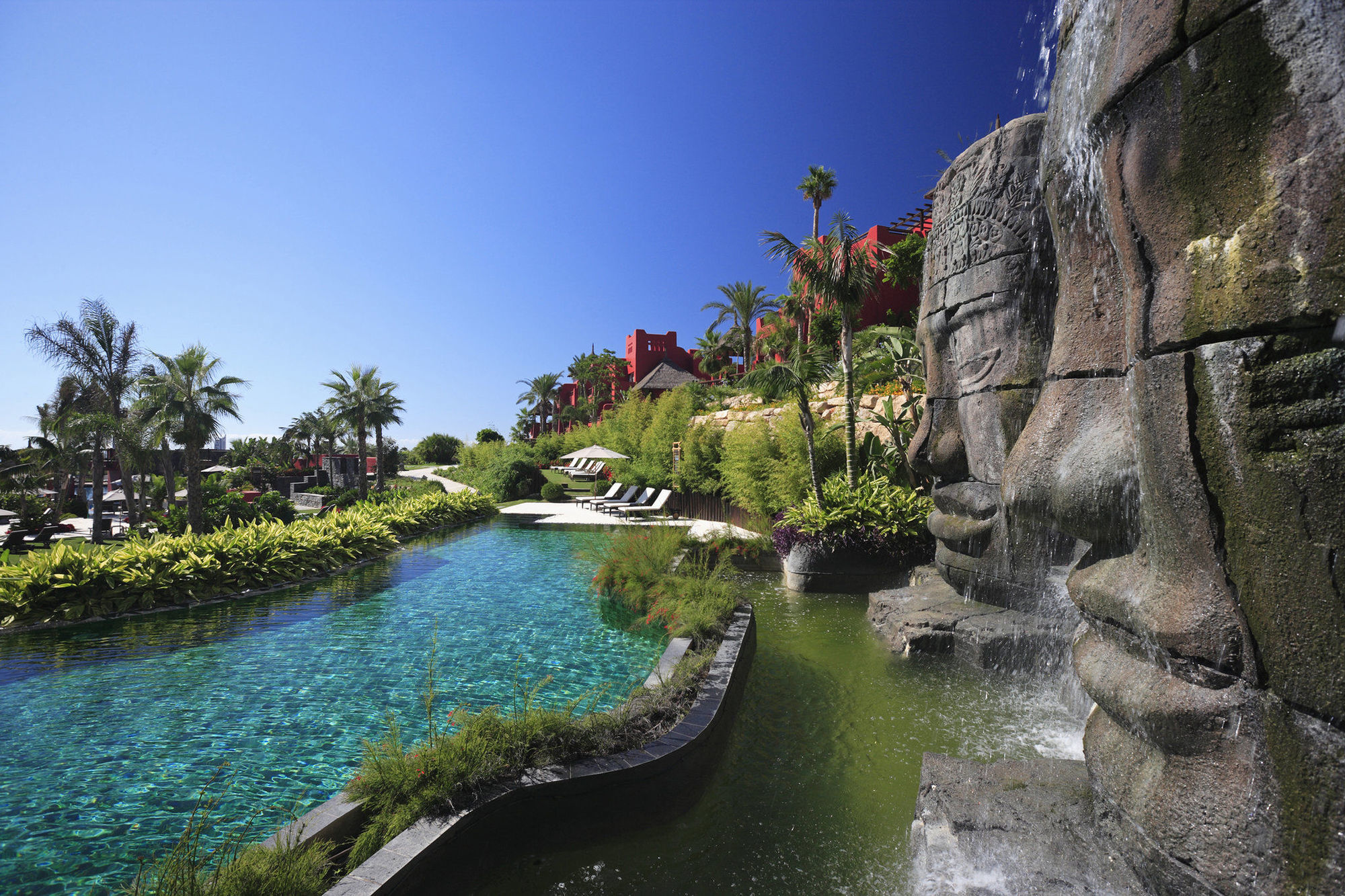 Asia Gardens Hotel & Thai Spa, A Royal Hideaway Hotel Finestrat Ανέσεις φωτογραφία The pool at the Hard Rock Hotel