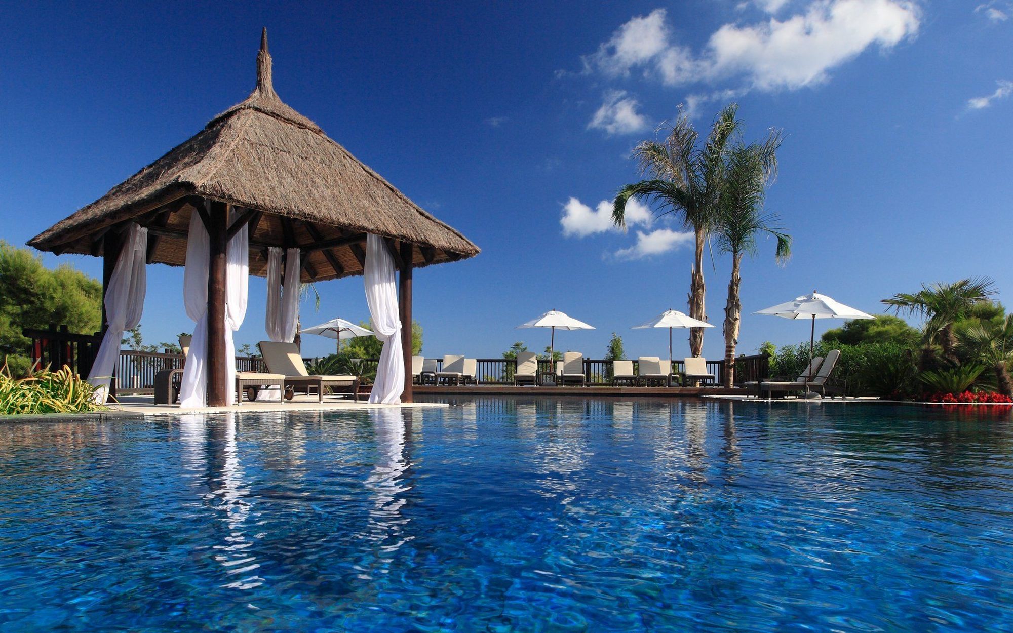 Asia Gardens Hotel & Thai Spa, A Royal Hideaway Hotel Finestrat Ανέσεις φωτογραφία The swimming pool at the resort