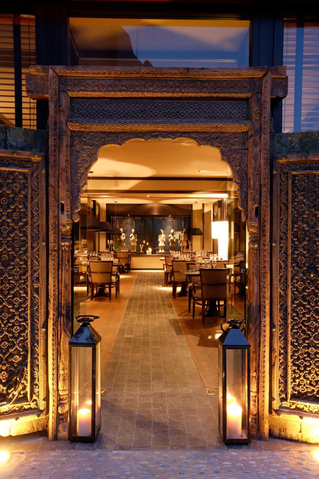 Asia Gardens Hotel & Thai Spa, A Royal Hideaway Hotel Finestrat Εξωτερικό φωτογραφία The restaurant at the Taj Mahal Palace